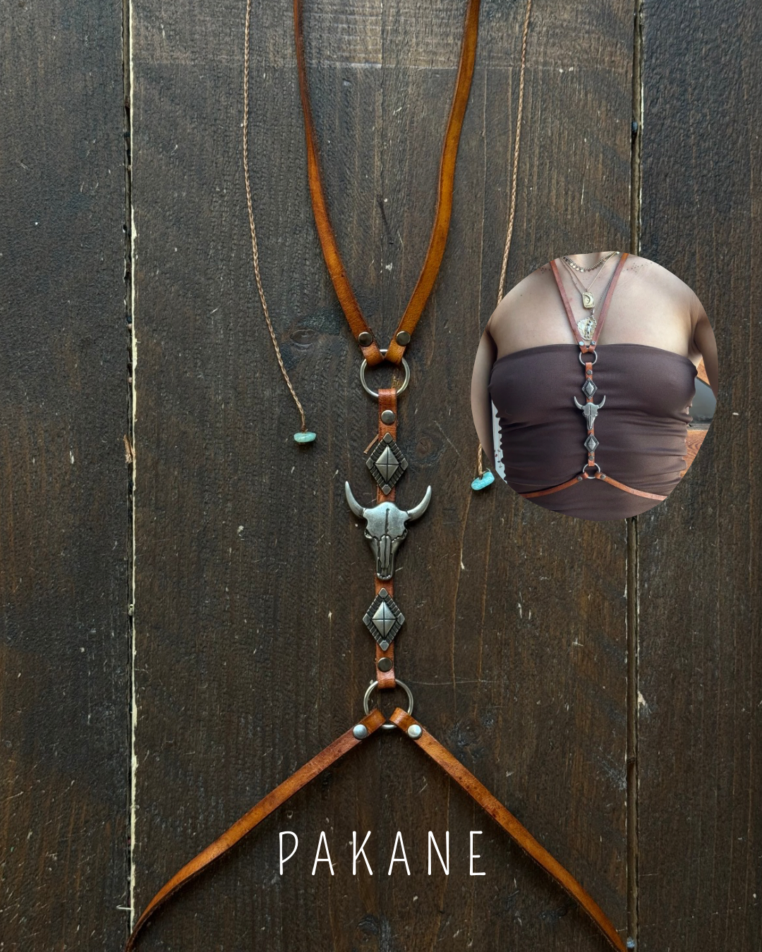 Juun leather harness