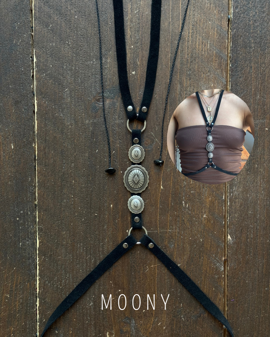Juun leather harness