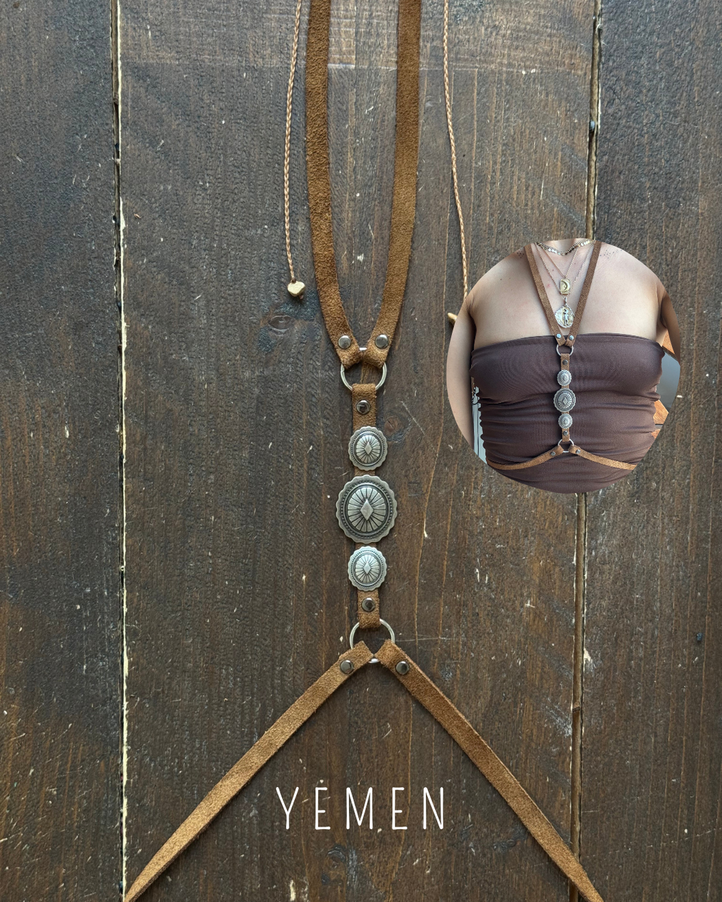 Juun leather harness